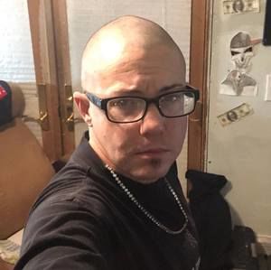 Meet your Posher, Christopher